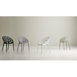 SILLA MUY ORIGINAL KIARA DE POLIPROPILENO