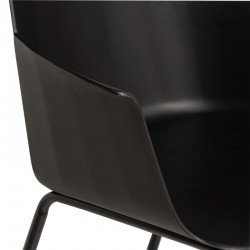 SILLA DOLLY DE POLIPROPILENO Y PATAS DE METAL