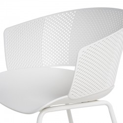 SILLA NOELLE DE POLIPROPILENO Y PATAS DE METAL