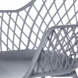 SILLA CON BRAZOS CHARLOTTE DE POLIPROPILENO Y PATAS DE METAL