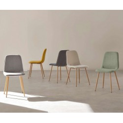 SILLA ILIANA TAPIZADA CON PATAS DE METAL EFECTO MADERA