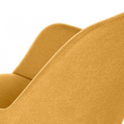 SILLA TAPIZADA CON BRAZOS ISABELLA