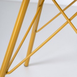 SILLA KENDRA CON PATAS DE METAL