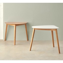 MESA MORGAN CON TRES PATAS