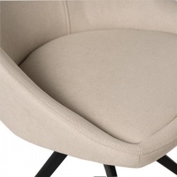 SILLA TAPIZADA CELIA CON PATAS TRIANGULARES