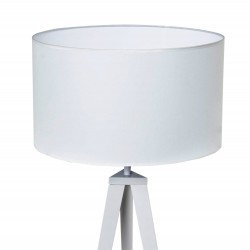 LAMPARA DE SUELO CHERA CON PANTALLA DE TELA