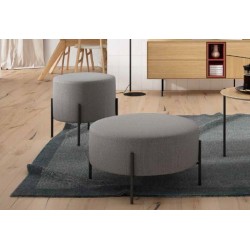 PUFF CON PATAS METALICAS CAMILO