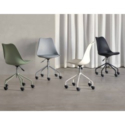 SILLA GIRATORIA Y ELEVABLE YALE CON PATAS CON RUEDAS