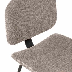 SILLA TAPIZADA WINONA CON PESPUNTE EN CRUZ