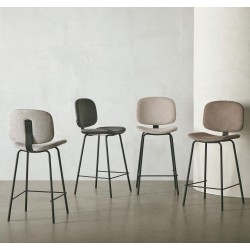 TABURETE TAPIZADO LOGAN CON PESPUNTE EN CRUZ