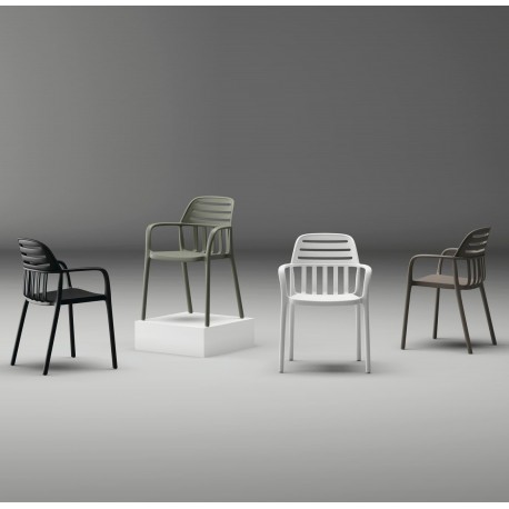 SILLA CON BRAZOS DESIREE APILABLE