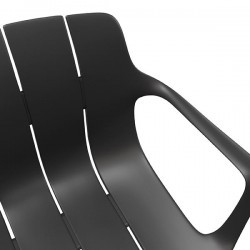 SILLA CON BRAZOS YAMAL CON PATAS DE METAL