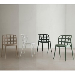 SILLA DE POLIPROPILENO GINA APILABLE
