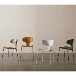 SILLA DE DISEÑO RENE CON PATAS DE METAL