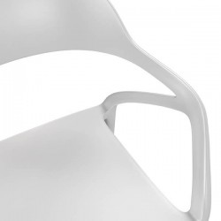 SILLA DE POLIPROPILENO RENATA APILABLE