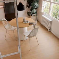 SILLA LEIA DE POLIPROPILENO Y PATAS DE METAL