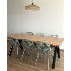 SILLA RANIA DE POLIPROPILENO Y PATAS DE METAL