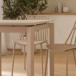 MESA EXTENSIBLE CONSTANCE CON TAPA DE PORCELÁNICO