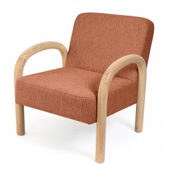 BUTACA TAPIZADA DOROTHY CON BRAZOS DE MADERA DE HEVEA