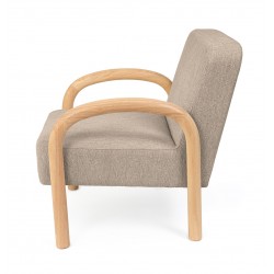 BUTACA TAPIZADA DOROTHY CON BRAZOS DE MADERA DE HEVEA