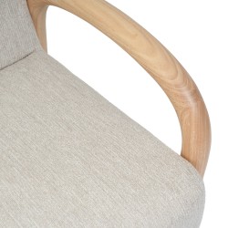 BUTACA TAPIZADA DOROTHY CON BRAZOS DE MADERA DE HEVEA