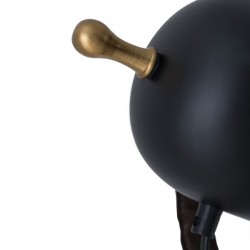 LAMPARA DE SUELO NACIA DE METAL NEGRO