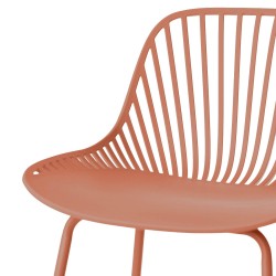 TABURETE PEYTON DE POLIPROPILENO Y PATAS DE METAL