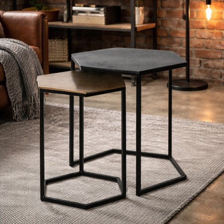 JUEGO DE MESITAS AUXILIARES RUNSHIL DE ESTILO INDIO