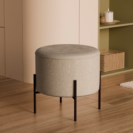 PUFF TAPIZADO HERMAN CON PATAS METALICAS