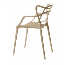 SILLA CON BRAZOS VICTORIA DE POLIPROPILENO