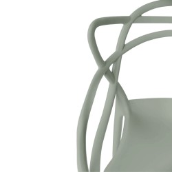 SILLA CON BRAZOS VICTORIA DE POLIPROPILENO