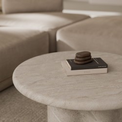 MESA DE CENTRO LUIGI DE CEMENTO GFRC CON ACABADO EFECTO MÁRMOL TRAVERTINO PARA INTERIOR Y EXTERIOR