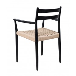 SILLA DE MADERA DE ROBLE CON BRAZOS EDNA PARA COMEDOR ESTILO NÓRDICO