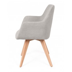 SILLA DE COMEDOR DE MADERA DE HAYA SHARON CON BRAZOS TAPIZADA ANTIMANCHAS ESTILO ESCANDINAVO