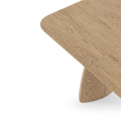 MESA DE COMEDOR DE MADERA KIMBERLY PARA COMEDOR ESTILO CONTEMPORÁNEO