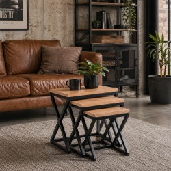 SET DE MESAS DE CENTRO DE CHAPA DE ROBLE CIRO PARA SALÓN ESTILO INDUSTRIAL