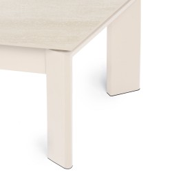 MESA DE CENTRO DE PORCELÁNICO OLIVER PARA SALÓN ESTILO CONTEMPORÁNEO