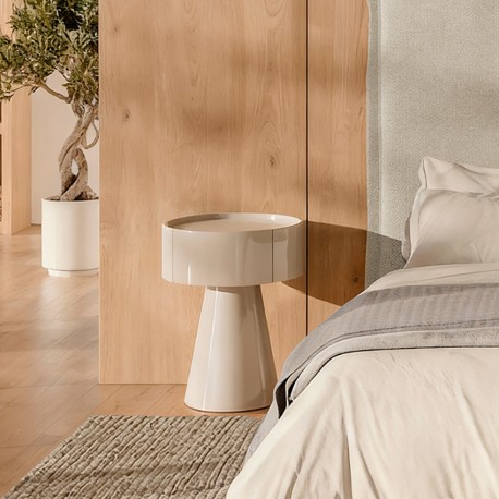 MESITA AUXILIAR DE CHAPA DE MADERA JAMES PARA DORMITORIO ESTILO MID-CENTURY