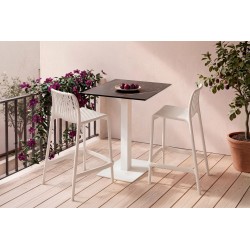 TABURETE BAJO DE POLIPROPILENO WALTER PARA COCINA ESTILO CONTEMPORÁNEO