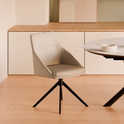SILLA TAPIZADA DE POLIÉSTER AKIRA PARA COMEDOR ESTILO ACTUAL