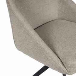 SILLA TAPIZADA DE POLIÉSTER AKIRA PARA COMEDOR ESTILO ACTUAL