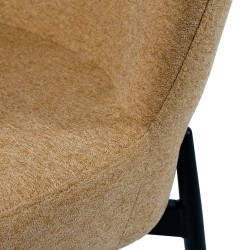 SILLA TAPIZADA EN POLIÉSTER ANTIMANCHAS ZOEY PARA COMEDOR ESTILO MODERNO