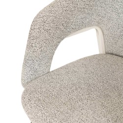 SILLA TAPIZADA ANNELI CON PATAS COLOR BEIGE PARA COMEDOR DE ESTILO CONTEMPORÁNEO